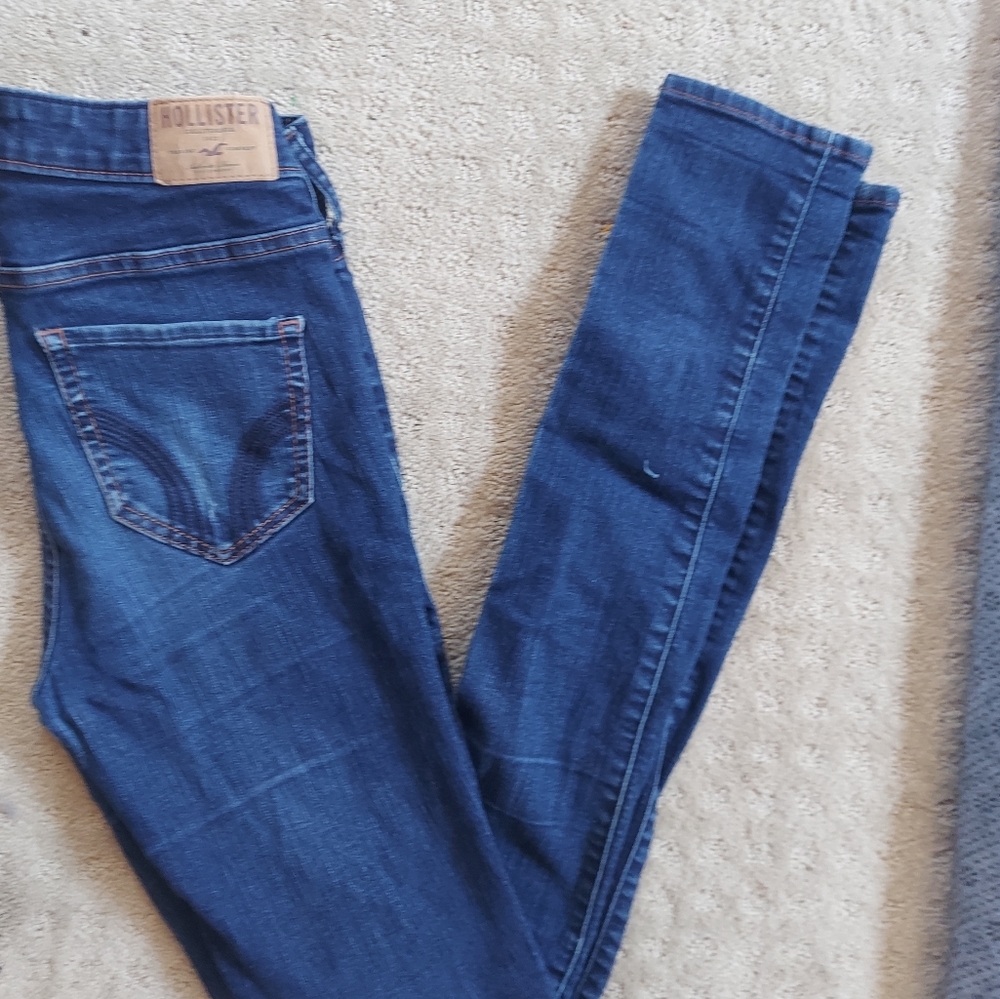 HOLLISTER skinny 25x31